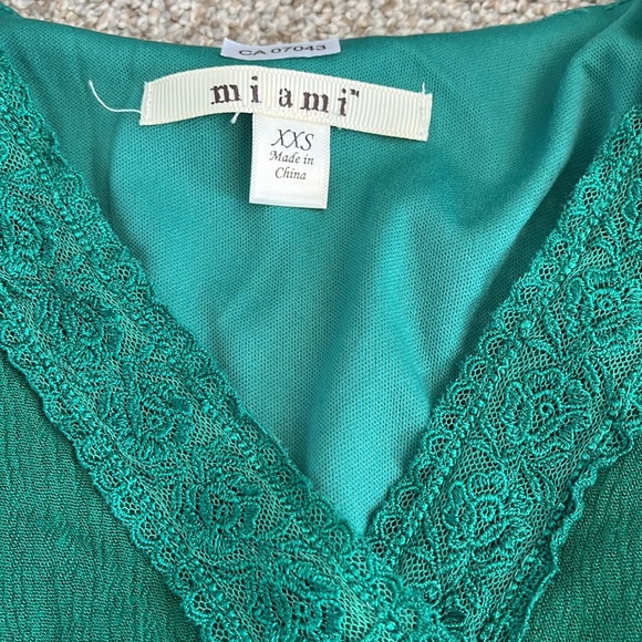 Green Crop Top - Picture 3 of 3